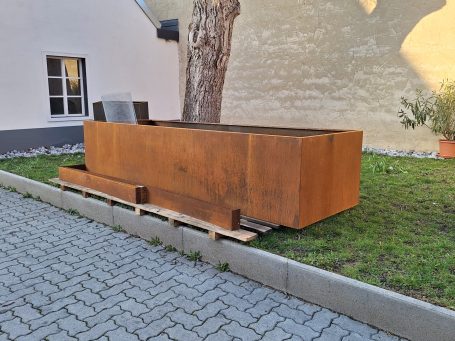 Hochbeet/Beeteinfassung