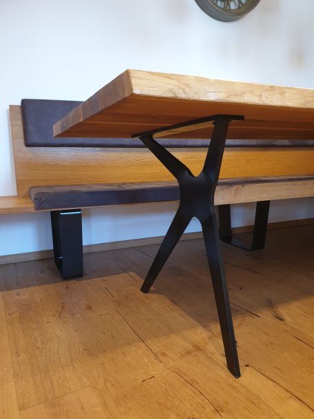 Möbelfüße für Tisch und Bank